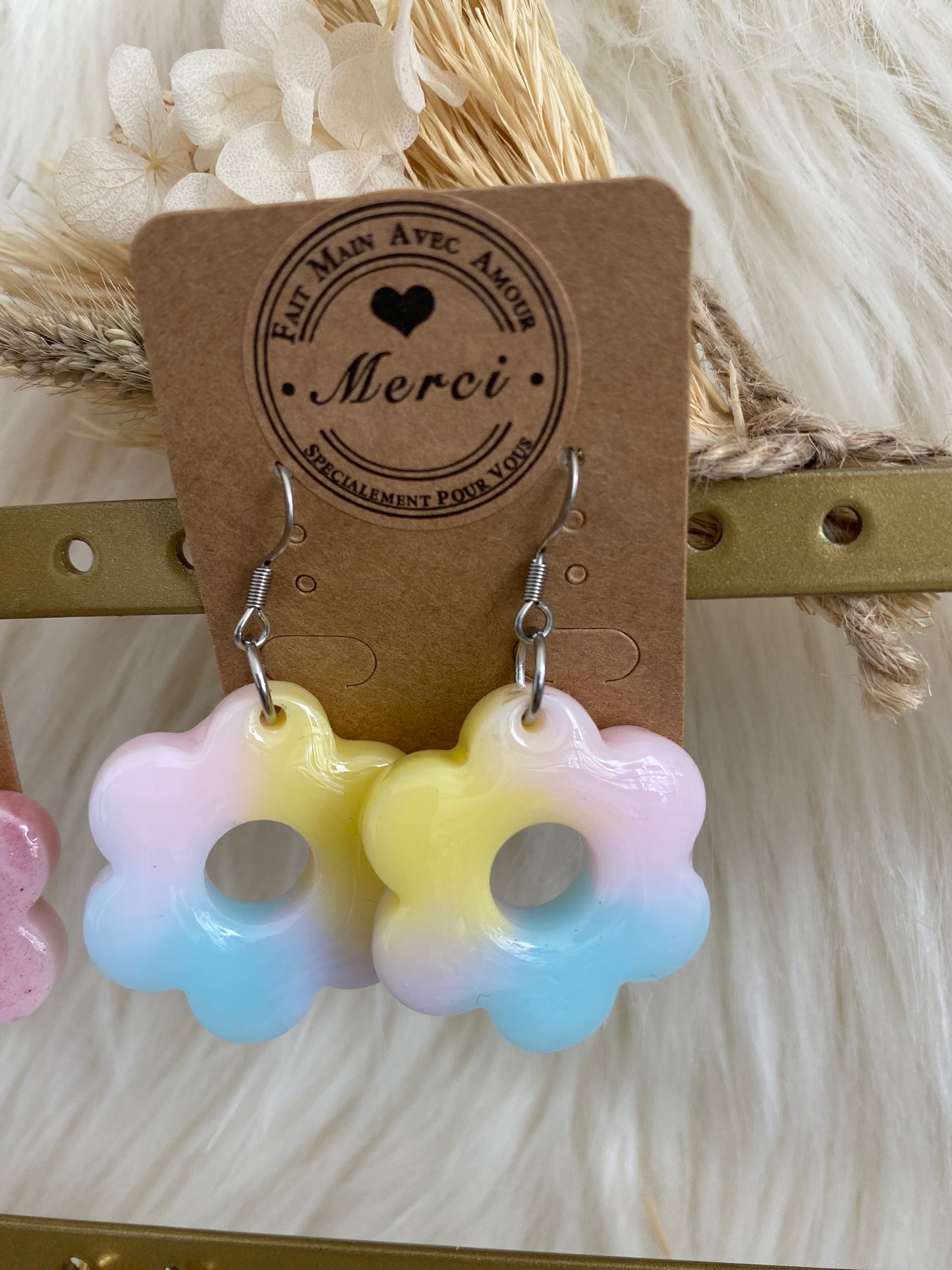 Les boucles d’oreilles