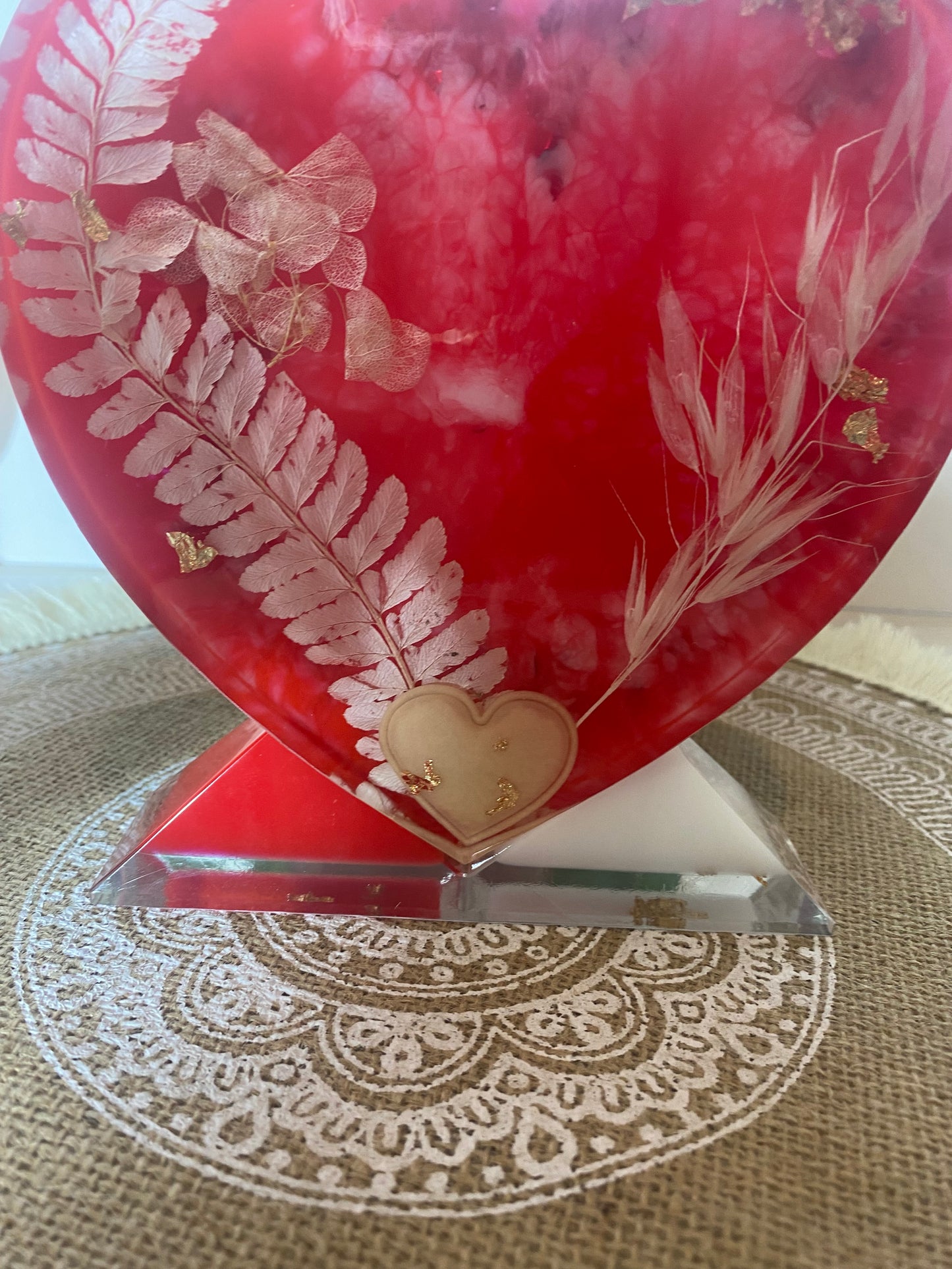 Coeur sur socle