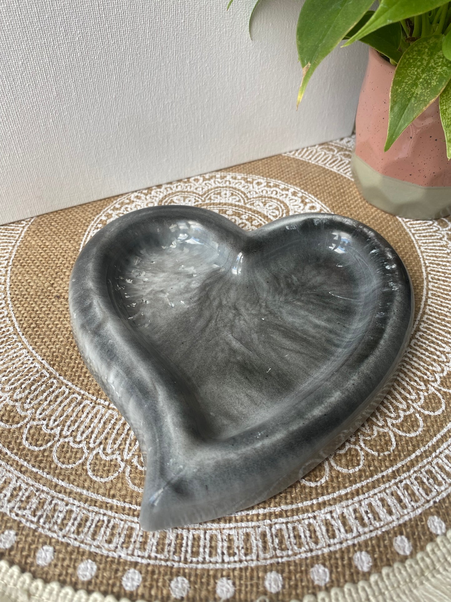 Vide poche coeur irrégulier