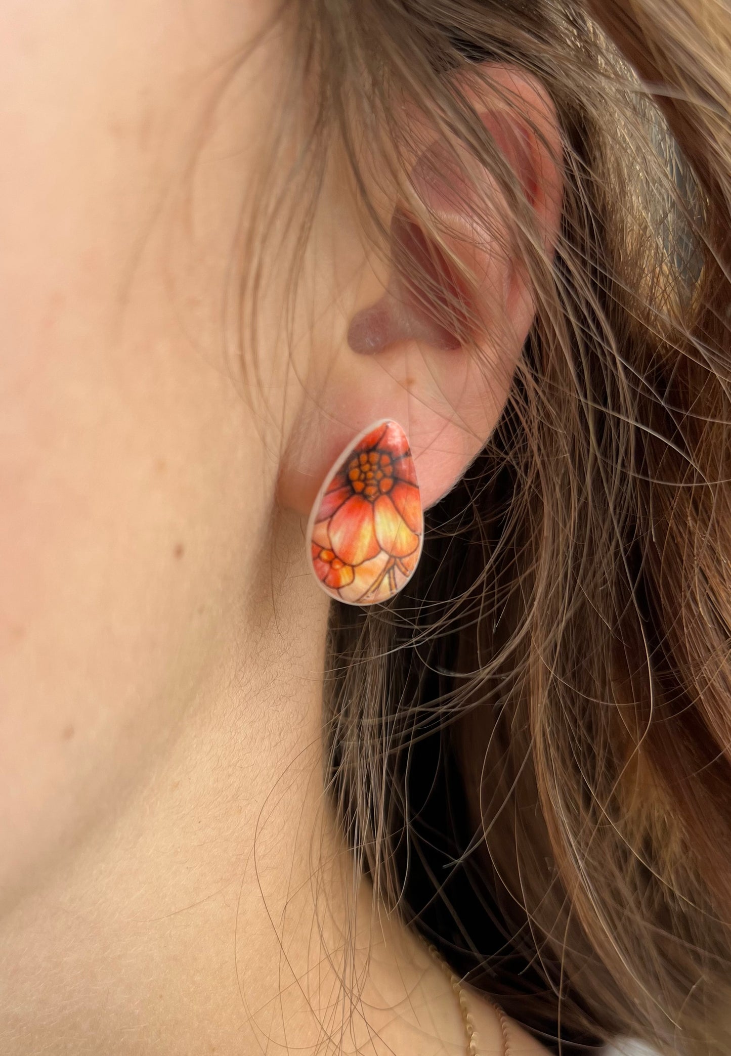 Les Caresses - puce d’oreilles
