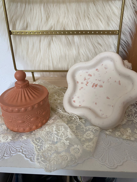 Ensemble boite et plateau